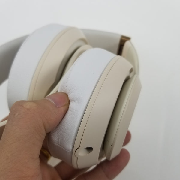 Beats Studio3 Original Over-Ear Headset Hands-free Earphone
