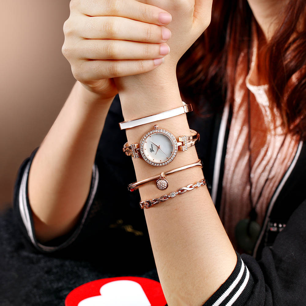 Ginave Watch Women Rose Gold Diamond Bracelet Watch Luxury Jewelry Ladies Female Girl Hour Casual Quartz Wristwatches 50pcs/lot Ginave Watch Women Rose Gold Diamond Bracelet Watch Luxury Jewelry Ladies Female Girl Hour Casual Quartz Wristwatches 50pcs/lot
