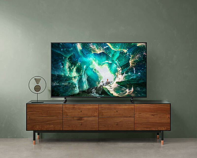 Samsung UE55RU8000 55" Dynamic Crystal Colour Smart 4K TV
